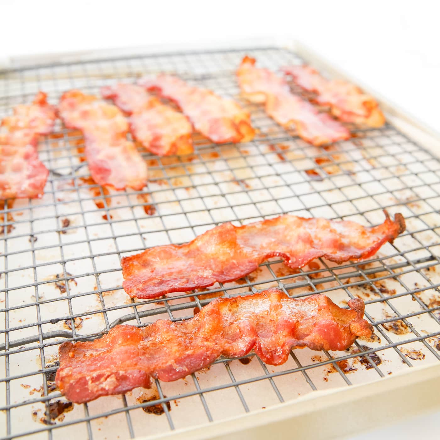 How to Cook Bacon in the Oven