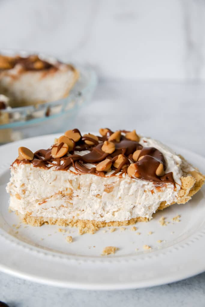 No-bake Peanut Butter Pie - Comfort Food At Home