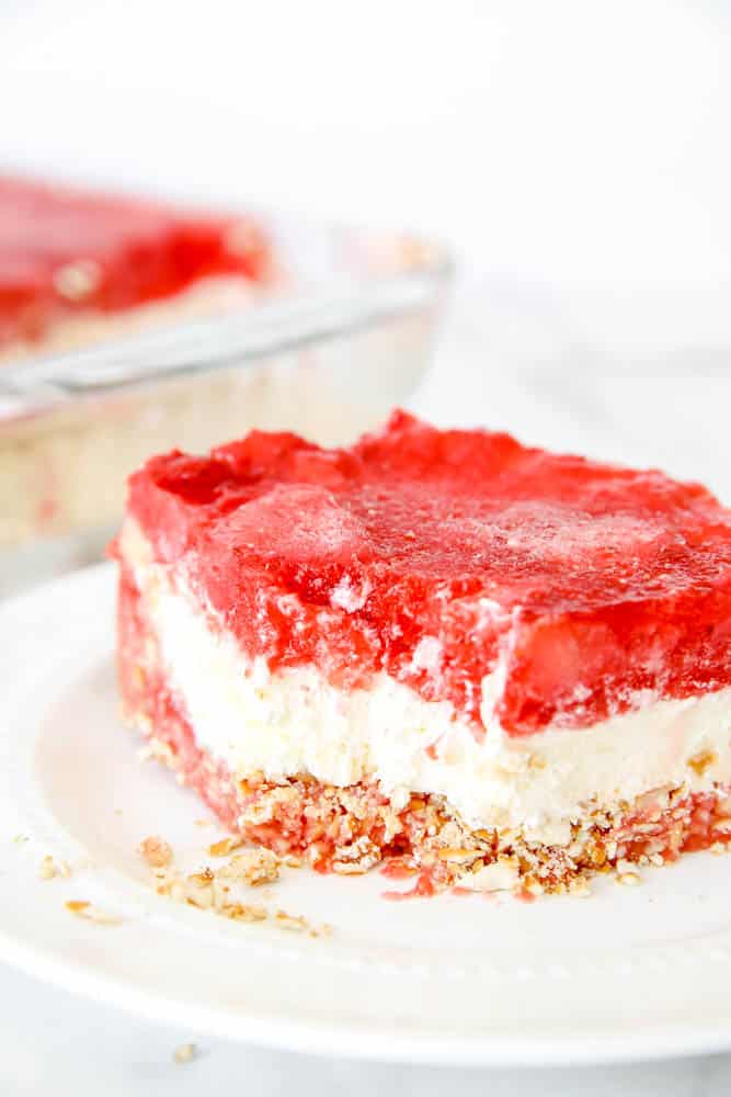 strawberry delight jello salad