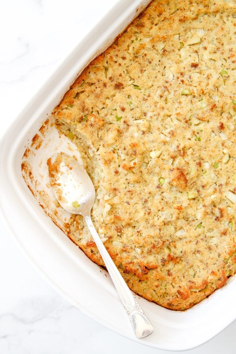 Soul Food Cornbread Dressing with Giblets and Ground Beef