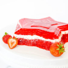 https://comfortfoodathome.com/wp-content/uploads/2023/08/Strawberry-Jello-Salad-In-A-Mold-3-225x225.jpg