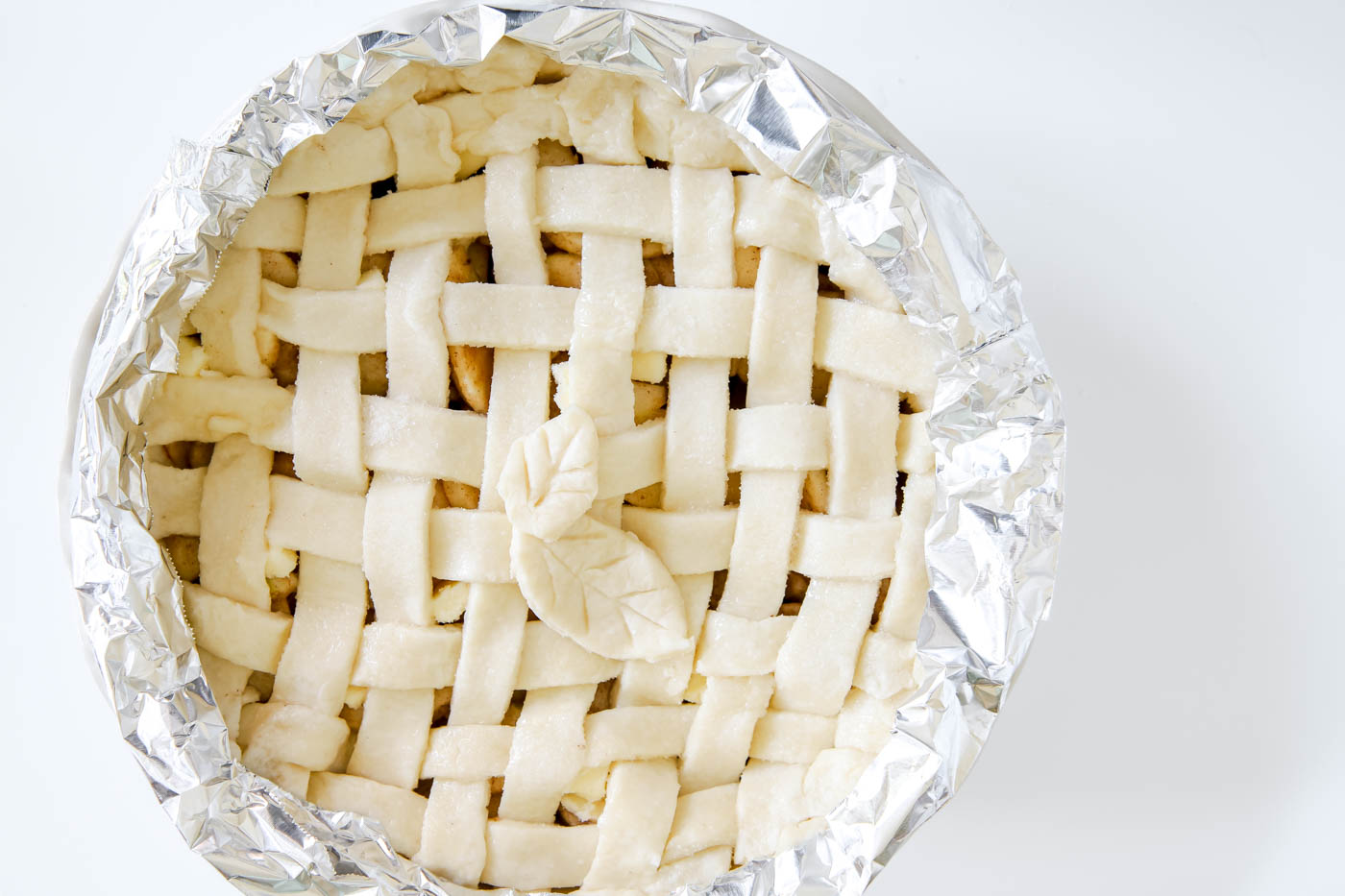 apple pie ready to bake