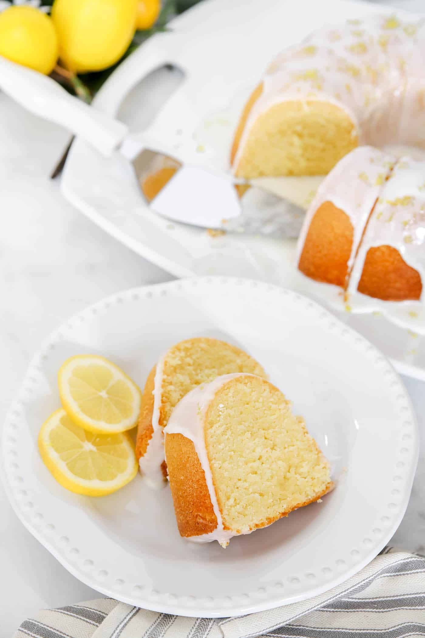 Lemon Bundt Cake slices.