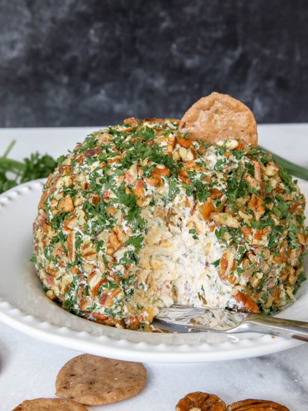 Pineapple Bacon Cheese Ball