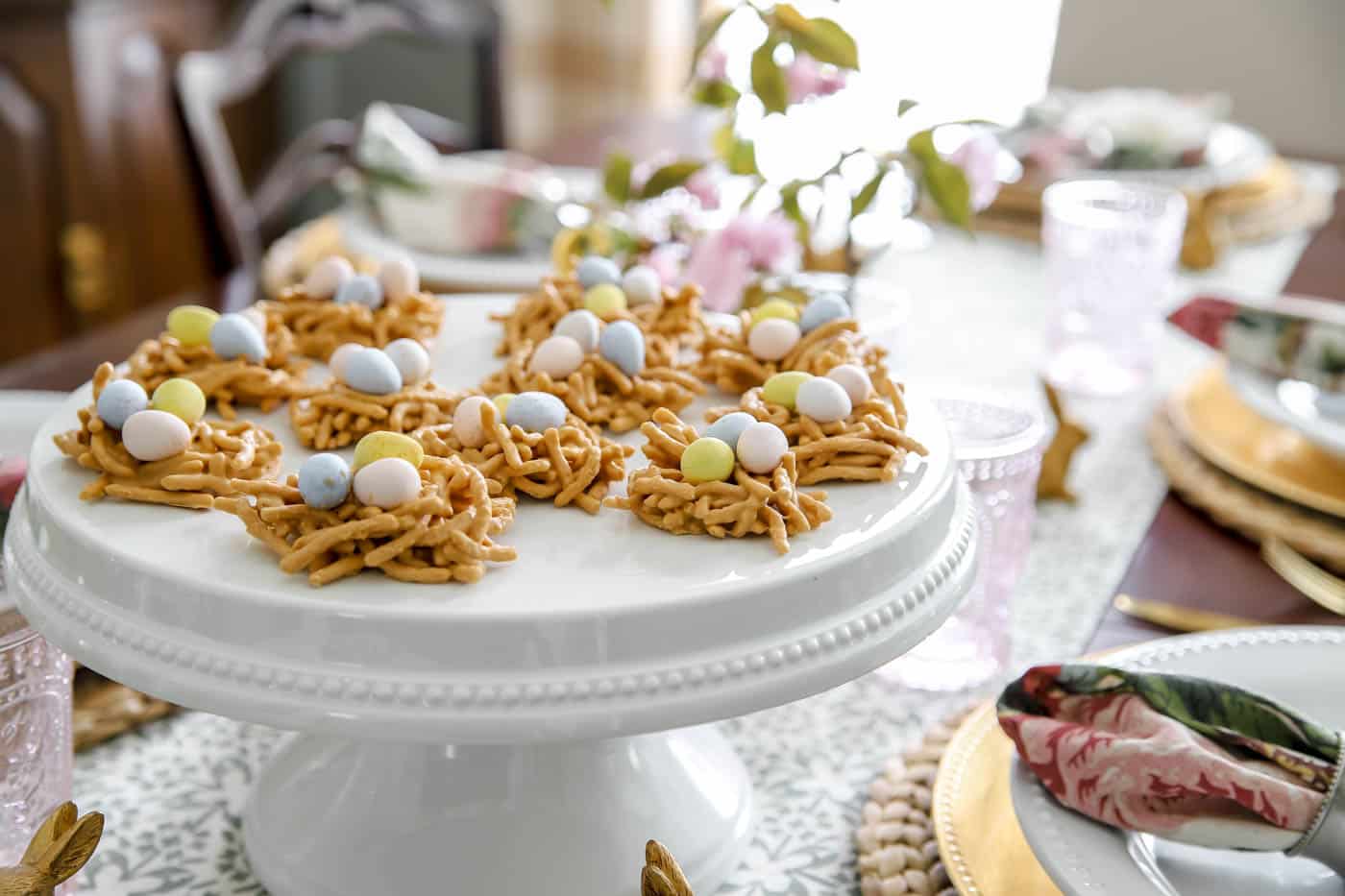 easter bird's nest treats on easter tablescape