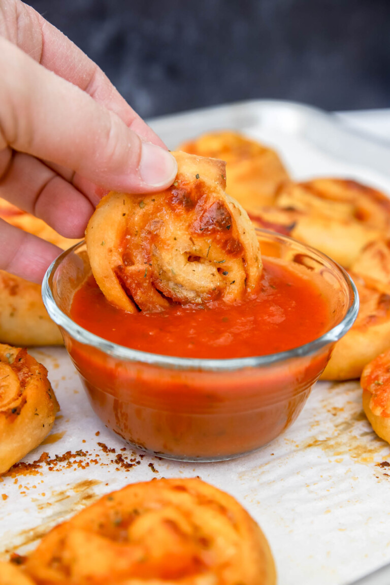 pepperoni pizza rolls