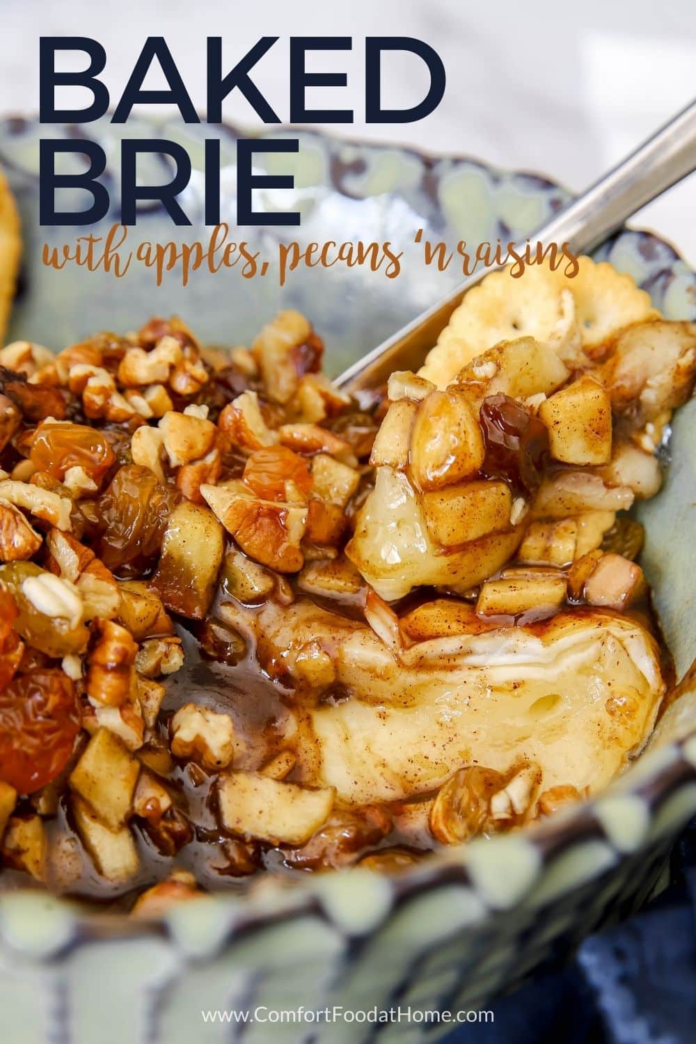 baked brie with apples, pecans and raisins