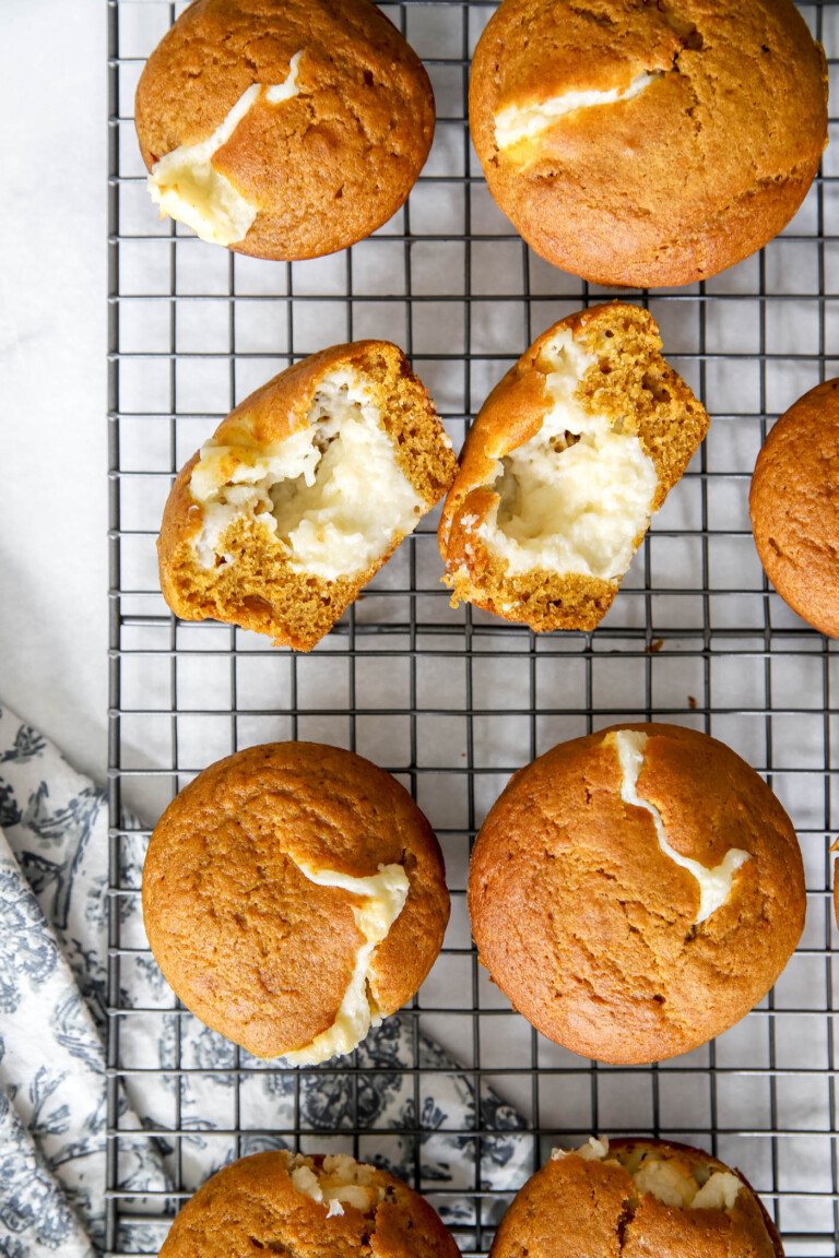 pumpkin cream cheese muffins