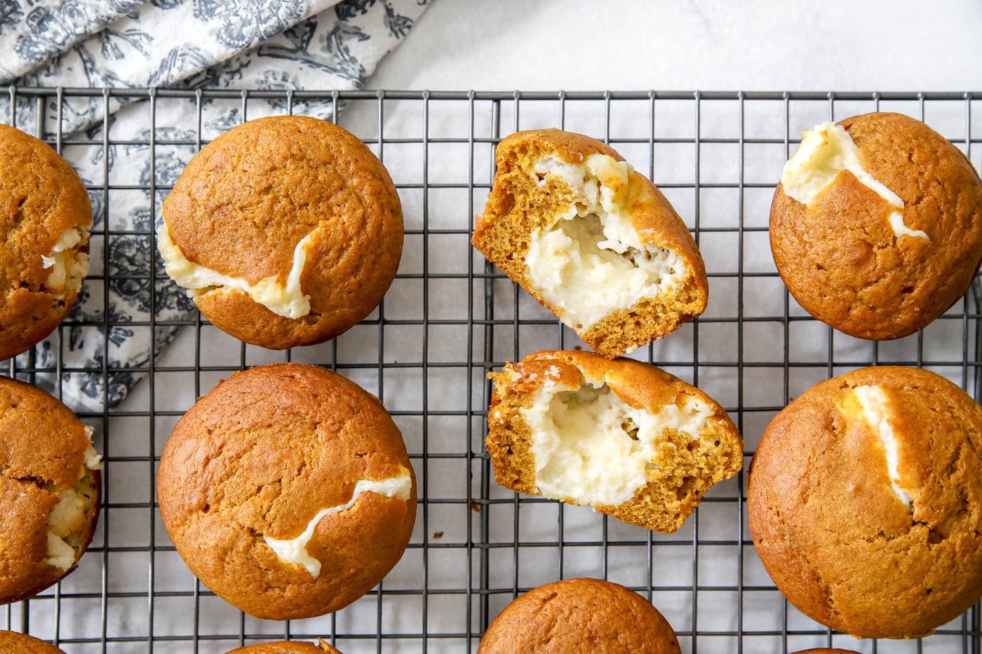 pumpkin cream cheese muffins