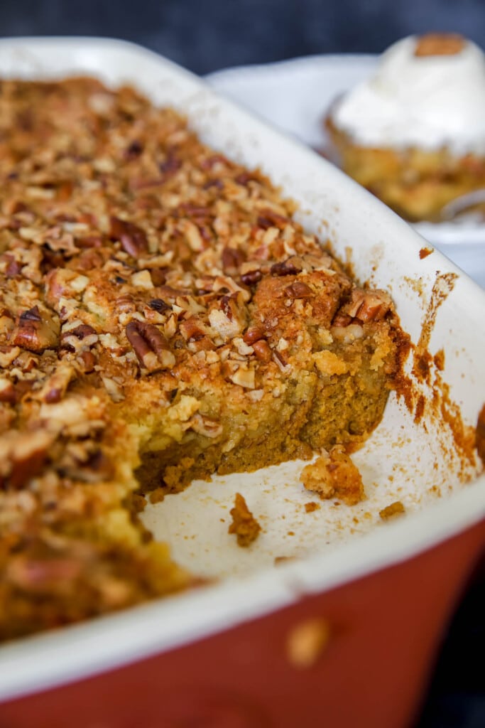 pumpkin dump cake