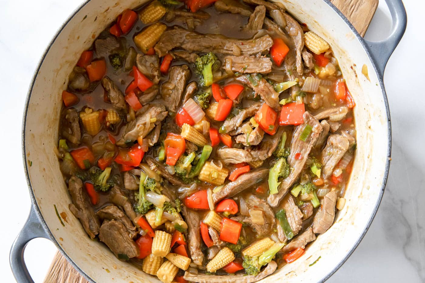 Hunan beef in a large pot